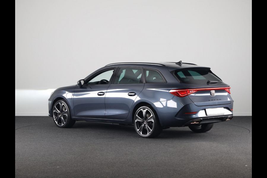 CUPRA Leon Sportstourer 1.4 e-Hybrid VZ Business 204 pk Automaat (DSG) | Navigatie | Parkeersensoren achter | Adaptieve cruise control | Stoelverwarming | LED koplampen |