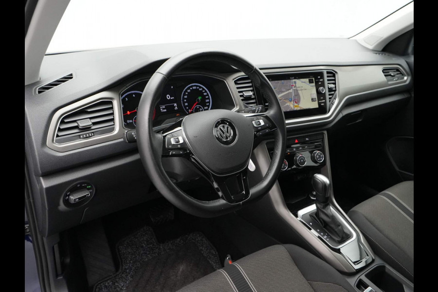 Volkswagen T-Roc 1.5 TSI 150pk DSG Style Navigatie Pdc Airco Acc