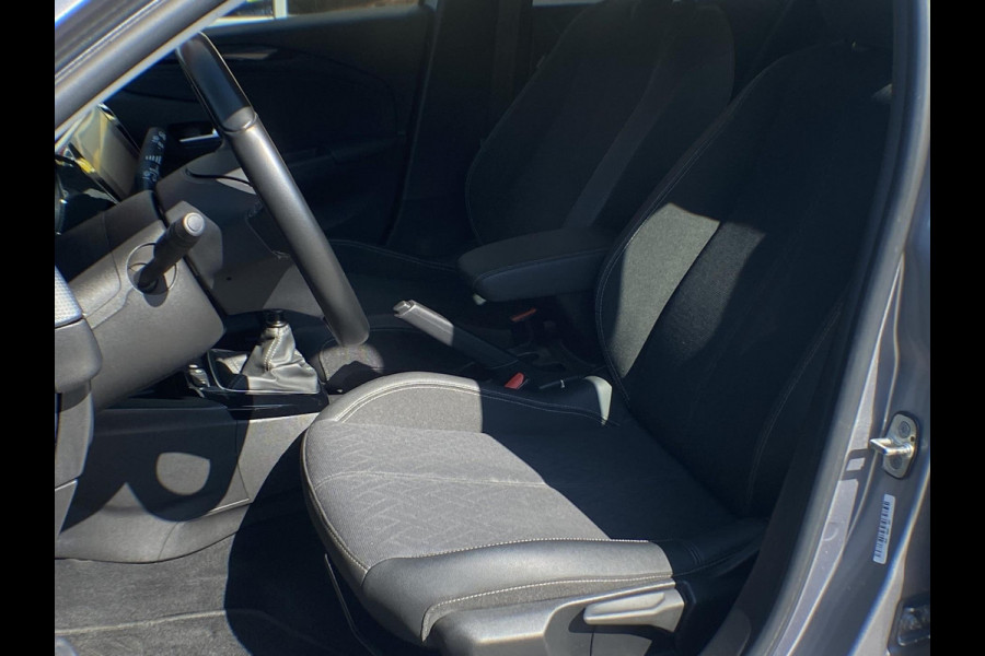 Opel Corsa 1.2 Elegance - Navigatie I Airco I Achteruitrij Camera/PDC I Sport velgen I Dealer onderhouden