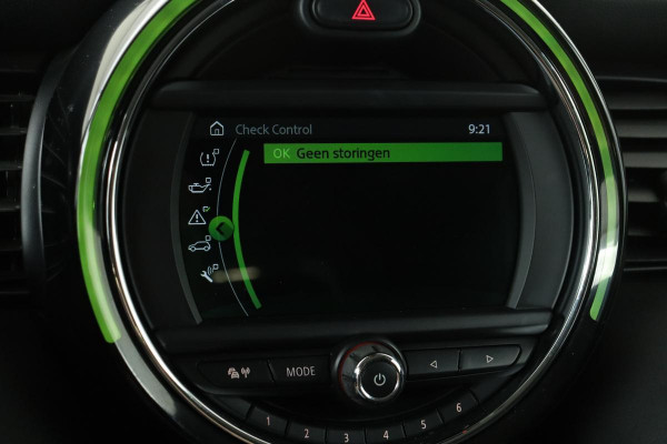 MINI Cooper 1.5 Salt | Automaat | Carplay | Navigatie | Cruise control | Airco | Bluetooth | Sportstuur | Bluetooth