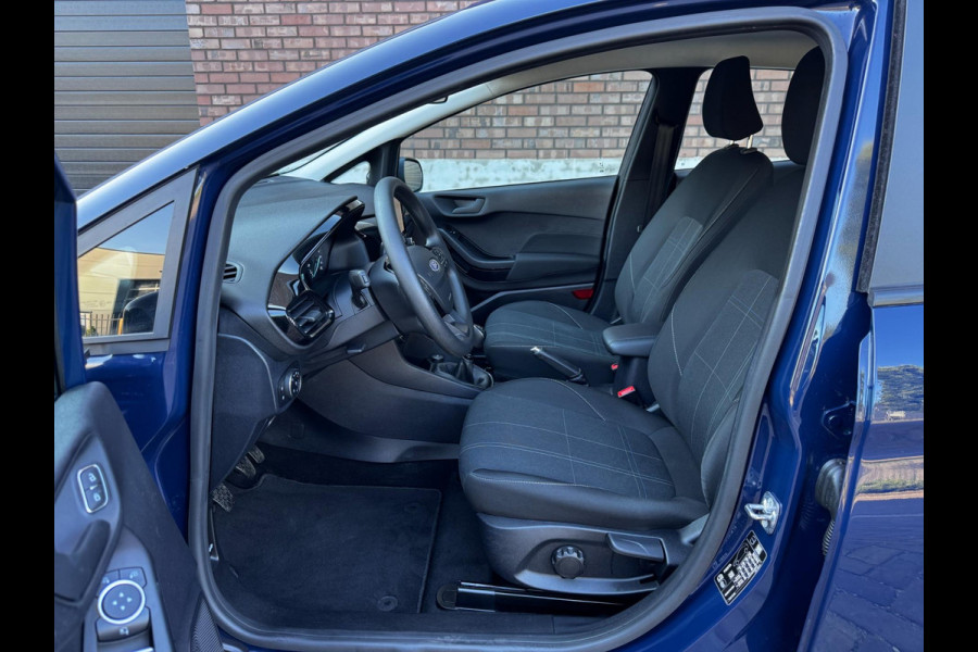 Ford Fiesta 1.0 EcoBoost Connected / 95 PK / Navigatie / Cruise Control / PDC voor + Achter / NED-Fiesta