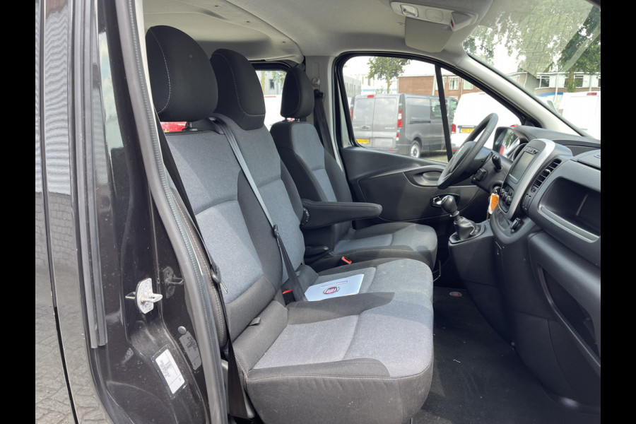 Fiat Talento 1.6 MJ 125pk EcoJet L2H1 DC 6 persoons / vaste prijs rijklaar € 20.950 ex btw / lease vanaf € 375 / zwart metallic / airco / cruise / navi / trekhaak / pdc achter / euro 6 diesel !