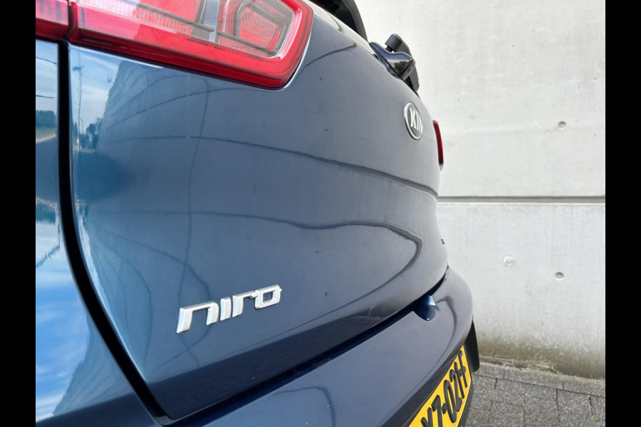 Kia Niro 1.6 GDi Hybrid DynamicLine | Automaat | Camera | Cruisecontrol | Sensoren | Trekhaak | H-Leder |