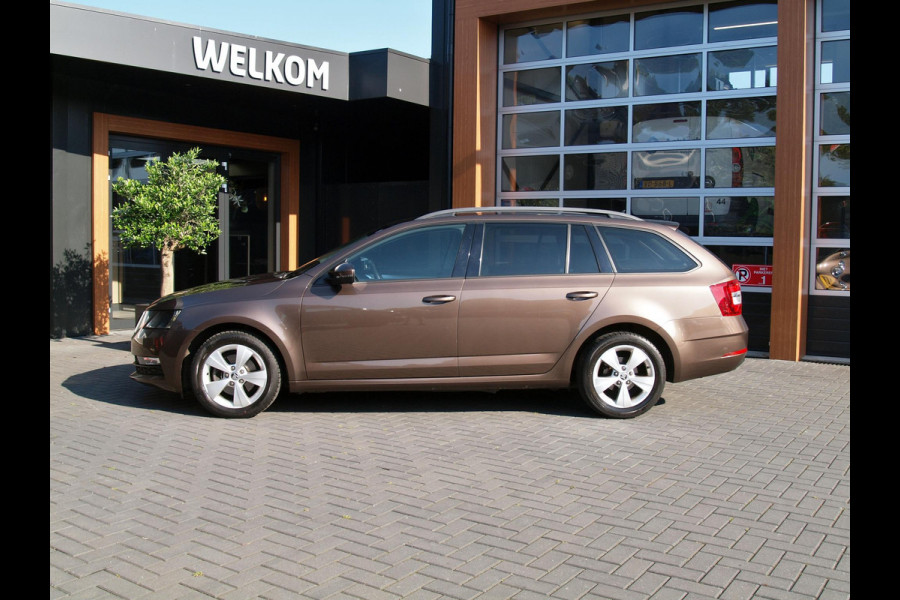 Škoda Octavia Combi 1.4 TSI Greentech Ambition Business | Apple Carplay | Cruise Control | Navi | DSG |