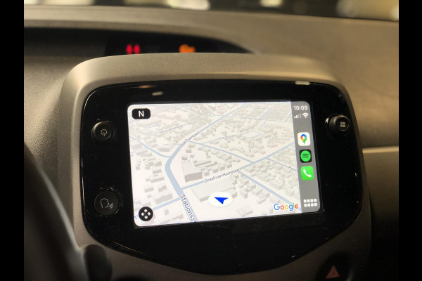 Toyota Aygo 1.0 VVT-i x-joy | Apple CarPlay/Android Auto, Lichtmetalen velgen, Bluetooth, Stuurbediening, Parkeercamera