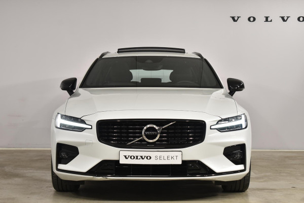 Volvo V60 B3 177PK Automaat R-Design / Intellisafe / Panoramadak / Harman Kardon / Elektrische stoelen / Trekhaak