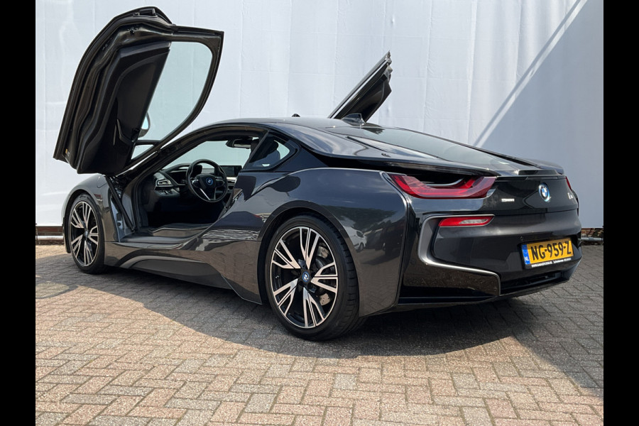 BMW i8 335pk Leer HeadUp 20inch Camera Navi Plug-in Phev