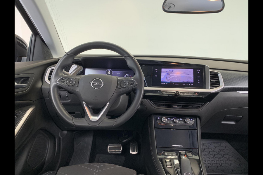 Opel Grandland 1.2 Turbo Level 3 Automaat | Navigatie | Alcantara | Voorruitverwarming | Parkeerassistent | Stoelverwarming | Stuurwielverwarming |