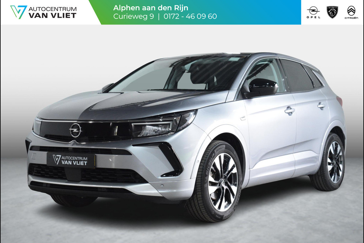 Opel Grandland 1.2 Turbo Level 3 AUTOMAAT | CARPLAY | ACHTERUITRIJCAMERA MET SENSOREN | E.C.C. | STUURVERWARMING | AGR STOEL |