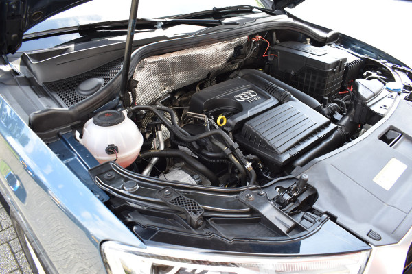Audi Q3 1.4TFSi 150pk CoD Adrenalin Automaat / S-Line / Trekhaak / Clima / Navi / El. Achterklep