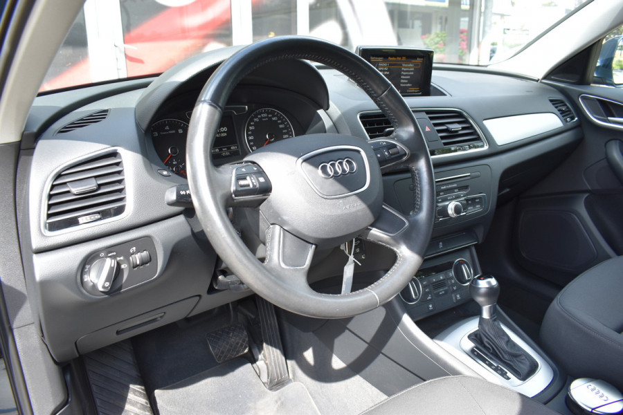 Audi Q3 1.4TFSi 150pk CoD Adrenalin Automaat / S-Line / Trekhaak / Clima / Navi / El. Achterklep