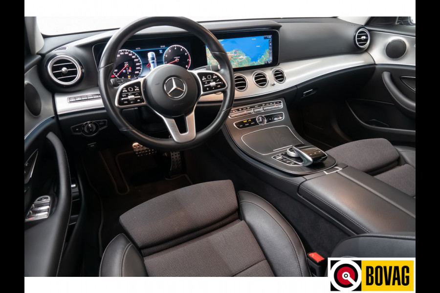 Mercedes-Benz E-Klasse Estate 200 Aut. Avantgarde Advantage Widescreen 19" display, Elec.Trekhaak, Stoelverwarming, Led, Camera, Ambiance verlichting