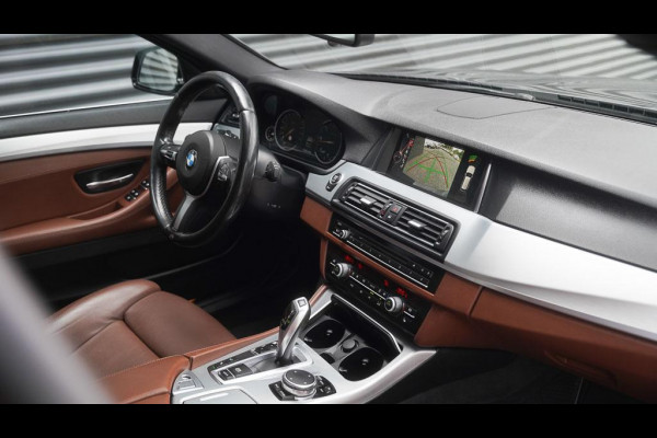 BMW 5 Serie Touring 520d M Sport Edition / Head-up / Trekhaak / Groot Navi