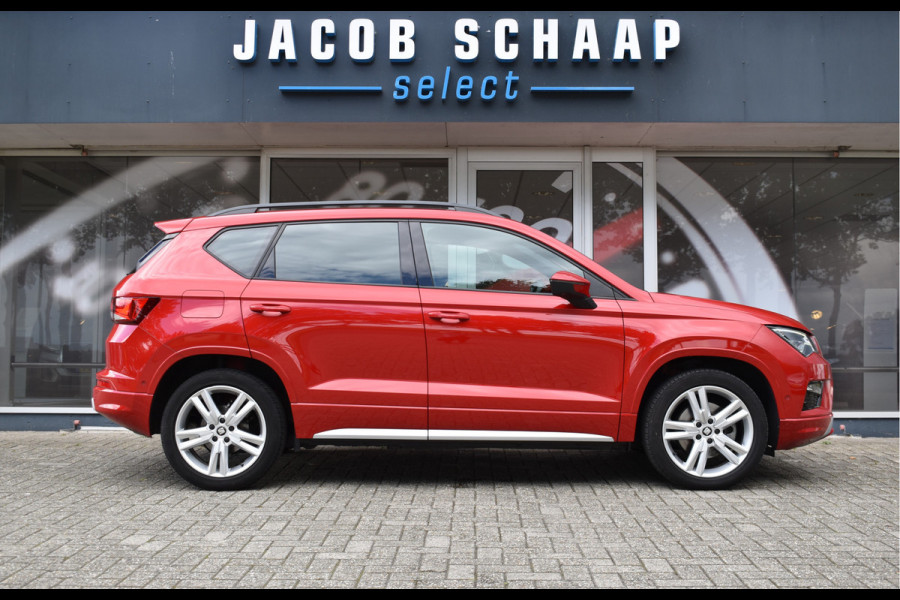 Seat Ateca 1.5 TSI FR Business Intense / Leder / Panodak / Trekhaak / Navi / 18"LM / Adap. Cruise / 1.800kg Trekgewicht