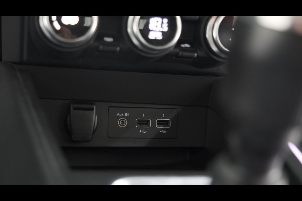 Renault Clio TCe 100 Intens | Camera | Navigatie | Apple Carplay | Parkeersensoren