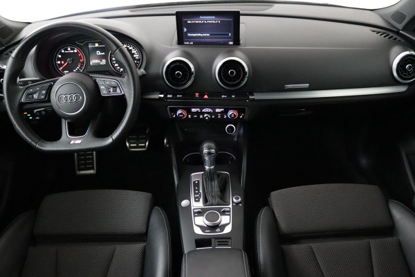 Audi A3 Sportback 35 TFSI CoD Sport S Line Edition Automaat (NAVIGATIE, STOELVERWARMING, PDC, 1e EIGENAAR, GOED ONDERHOUDEN)
