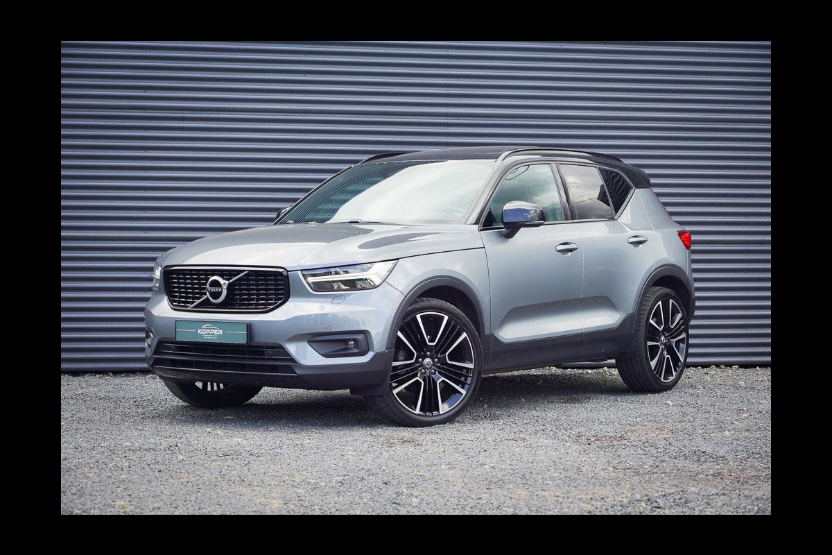 Volvo XC40 2.0 T5 AWD R-Design / H&K / Pano / Trekhaak