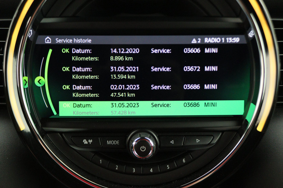 MINI Mini 2.0 Cooper S Automaat LED, ACC, Navigatie, Apple CarPlay, Harman Kardon, PDC, Keyless, 17''