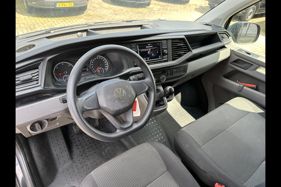 Volkswagen Transporter 2.0 TDI Euro6 L1H1 26 App Connect/cruise control/trekhaak