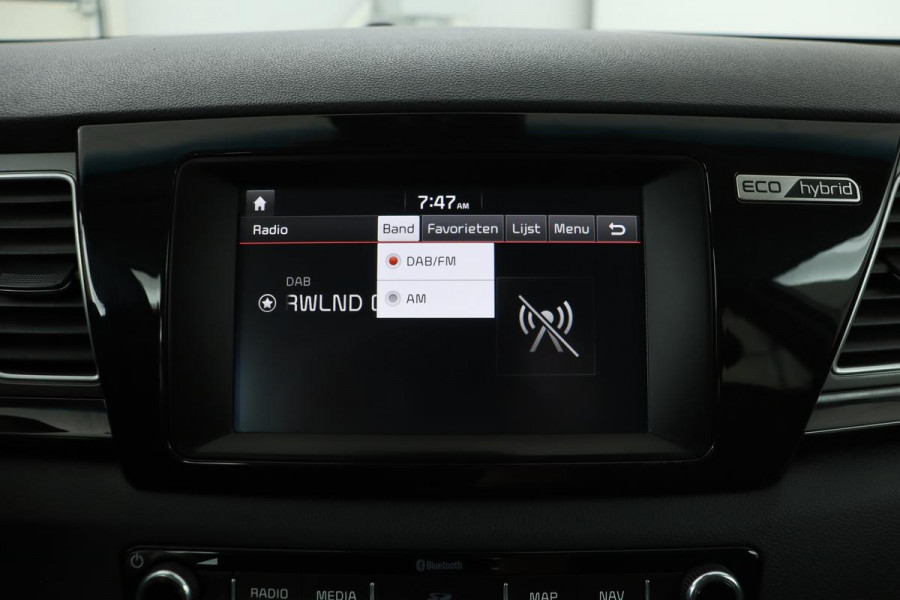 Kia Niro 1.6 GDi Hybrid DynamicLine | Trekhaak | Carplay | Half leder | Camera | Navigatie | PDC | Climate control | DAB+