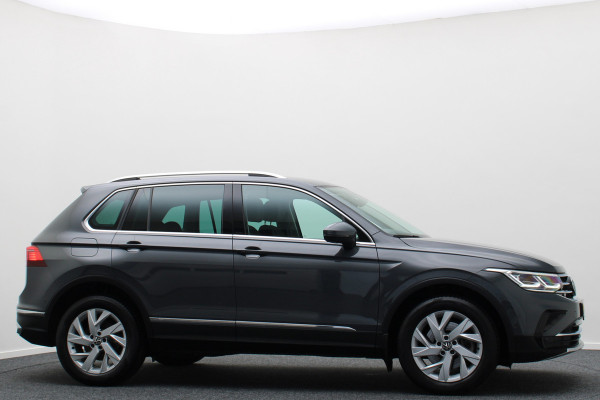 Volkswagen Tiguan 1.4 TSI eHybrid Elegance ACC, Camera, Apple Carplay, LED, Verwarmd Stuurwiel, Trekhaak, 18''