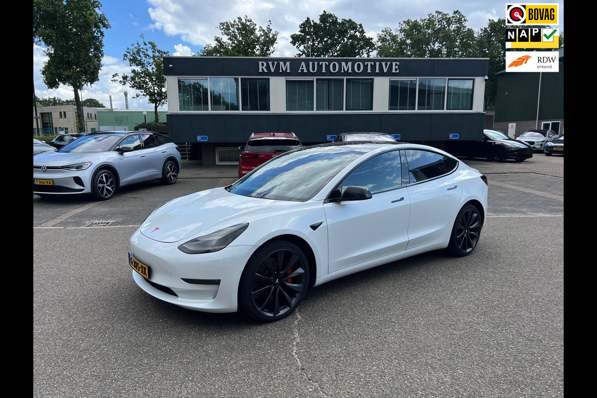 Tesla Model 3 Performance AWD 75 kWh ORG. NL. NAP KM. | AUTOPILOT | LEDER | PANO | RIJKLAARPRIJS INCL. 12 MND. BOVAGGARANTIE