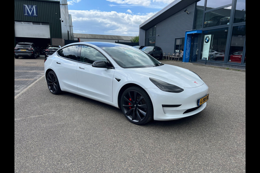 Tesla Model 3 Performance AWD 75 kWh ORG. NL. NAP KM. | AUTOPILOT | LEDER | PANO | RIJKLAARPRIJS INCL. 12 MND. BOVAGGARANTIE