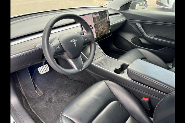 Tesla Model 3 Performance AWD 75 kWh ORG. NL. NAP KM. | AUTOPILOT | LEDER | PANO | RIJKLAARPRIJS INCL. 12 MND. BOVAGGARANTIE