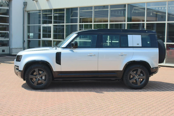 Land Rover Defender 2.0 P400e 110 SE Land Rover Defender 2.0 P400e 110 SE Adaptive Cruise Control, Keyless Entry, Surround Camera