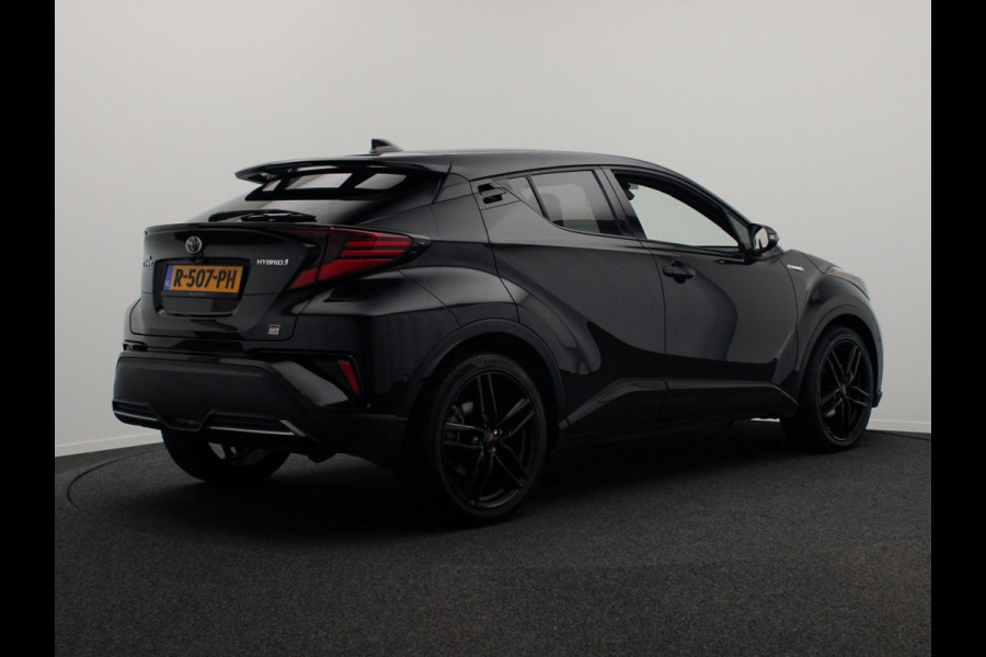 Toyota C-HR 2.0 Hybrid GR-Sport 152PK Apple-Carplay Leder/Alcantara Climate Cruise