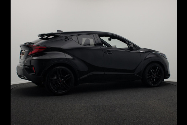 Toyota C-HR 2.0 Hybrid GR-Sport 152PK Apple-Carplay Leder/Alcantara Climate Cruise