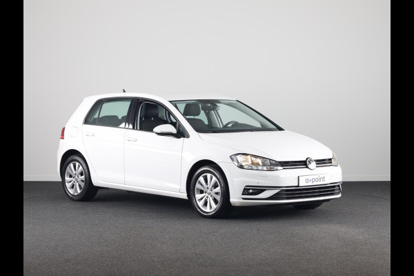 Volkswagen Golf 1.0 TSI Comfortline 110 pk | Navigatie | Parkeersensoren | Achteruitrijcamera | Adaptieve cruise control | Stoelverwarming |