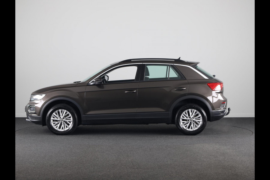 Volkswagen T-Roc 1.5 TSI Style 150PK | Automaat (DSG) | Trekhaak | Navigatie | Stoelverwarming | Parkeersensoren