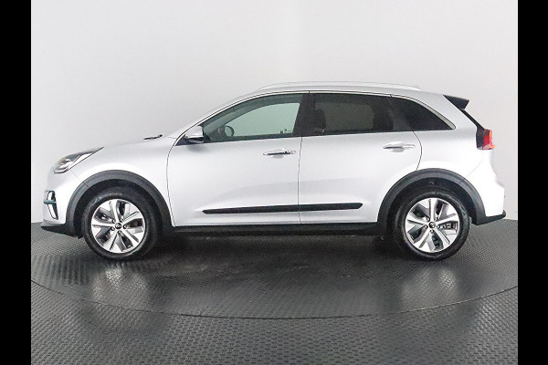 Kia e-Niro ExecutiveLine 64 kWh | Stoelverwarming & Ventilatie | Navigatie | Leder |