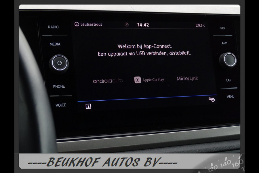 Volkswagen Polo 1.0 TSI Parkeersensor Carplay Navi Airco