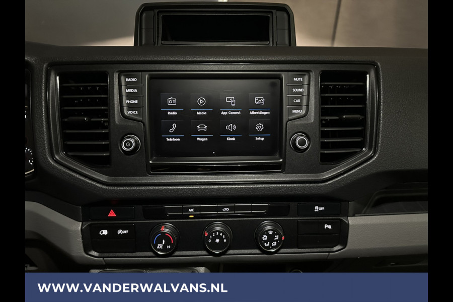 Volkswagen Crafter 2.0 TDI 177pk L3H3 L2H2 Achterwielaandrijving 3500kg Trekhaak Euro6 Airco | Apple Carplay Android Auto, Parkeersensoren, Bijrijdersbank