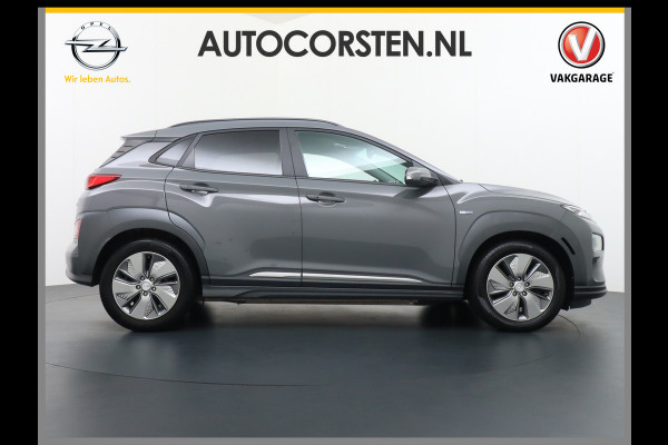 Hyundai Kona EV 64 kWh 204PK Grootste ACCU 3d-Navi Camera Apple Carplay DAB Android PDC Warmtepomp Lane-assist+Waarsch. Adaptive-CruiseContro Fashion Connected Services Elektr.Ramen+Spiegels Licht+Regensensor ACC HuD ETMS Priv.Glas ESP Vermoeidheids-herk. Botswaarsch. AEB ASR ESP nieuw 43000 euro enorm Elektr. Bereik !