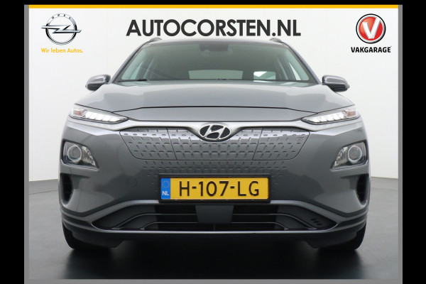 Hyundai Kona EV 64 kWh 204PK Grootste ACCU 3d-Navi Camera Apple Carplay DAB Android PDC Warmtepomp Lane-assist+Waarsch. Adaptive-CruiseContro Fashion Connected Services Elektr.Ramen+Spiegels Licht+Regensensor ACC HuD ETMS Priv.Glas ESP Vermoeidheids-herk. Botswaarsch. AEB ASR ESP nieuw 43000 euro enorm Elektr. Bereik !