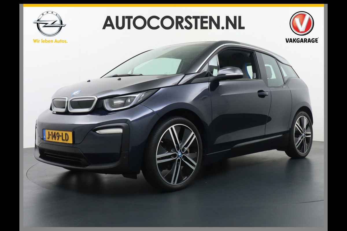 BMW i3 120Ah 42 kWh Navi Adaptive-Cruise+Stop&Go Multi-Media Camera Driving-assistent-plus 20"lmv File-Assistent Achteropkomend-Verkeer LED Elektr.Spiegels+Verwarmd Verwarming/koeling/navi via telefoon Executive Edition 120Ah 42 kWh Orig,NLse Auto 1e eigenaar Deze rappe BMW is ook heel veilig, licht en duurzaam dankzij Carbon en kunstof !