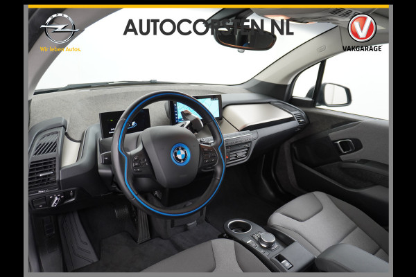 BMW i3 120Ah 42 kWh Navi Adaptive-Cruise+Stop&Go Multi-Media Camera Driving-assistent-plus 20"lmv File-Assistent Achteropkomend-Verkeer LED Elektr.Spiegels+Verwarmd Verwarming/koeling/navi via telefoon Executive Edition 120Ah 42 kWh Orig,NLse Auto 1e eigenaar Deze rappe BMW is ook heel veilig, licht en duurzaam dankzij Carbon en kunstof !