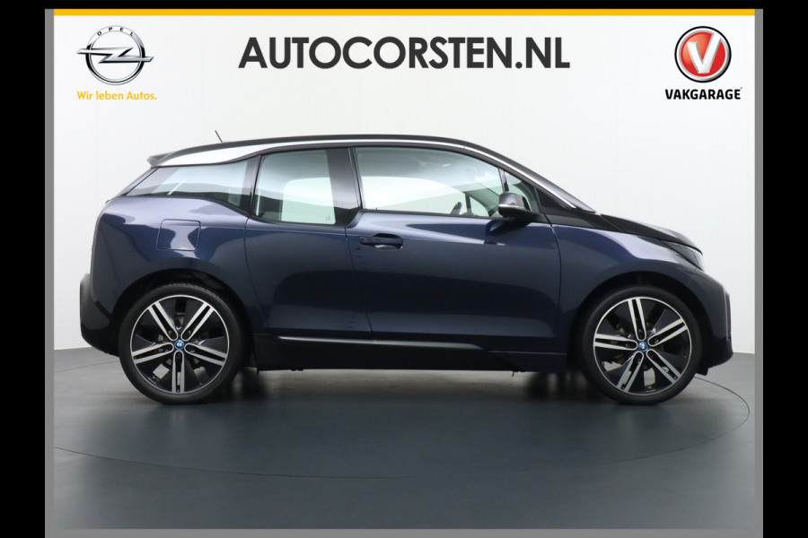 BMW i3 120Ah 42 kWh Navi Adaptive-Cruise+Stop&Go Multi-Media Camera Driving-assistent-plus 20"lmv File-Assistent Achteropkomend-Verkeer LED Elektr.Spiegels+Verwarmd Verwarming/koeling/navi via telefoon Executive Edition 120Ah 42 kWh Orig,NLse Auto 1e eigenaar Deze rappe BMW is ook heel veilig, licht en duurzaam dankzij Carbon en kunstof !