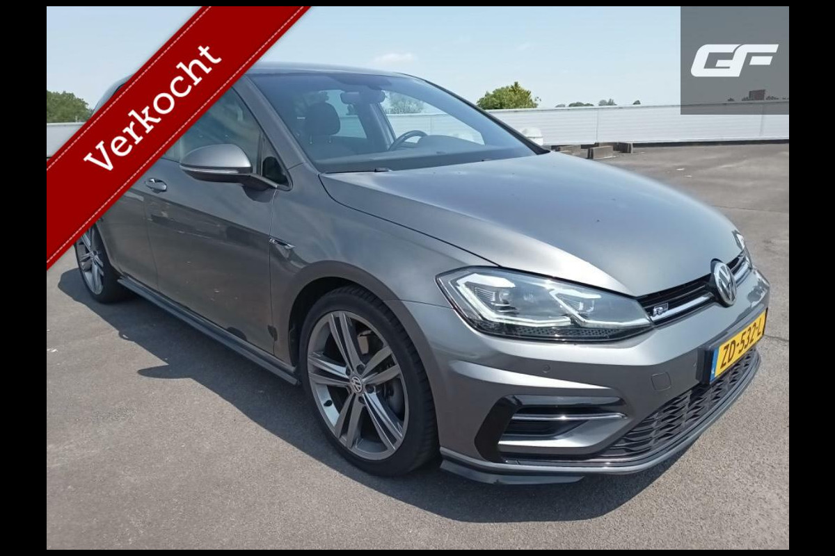 Volkswagen Golf 1.5 TSI 3x R-Line Virtual CarPlay Camera NAP