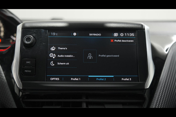 Peugeot 2008 PureTech 82 Signature | Navigatie | Parkeersensoren | Apple Carplay