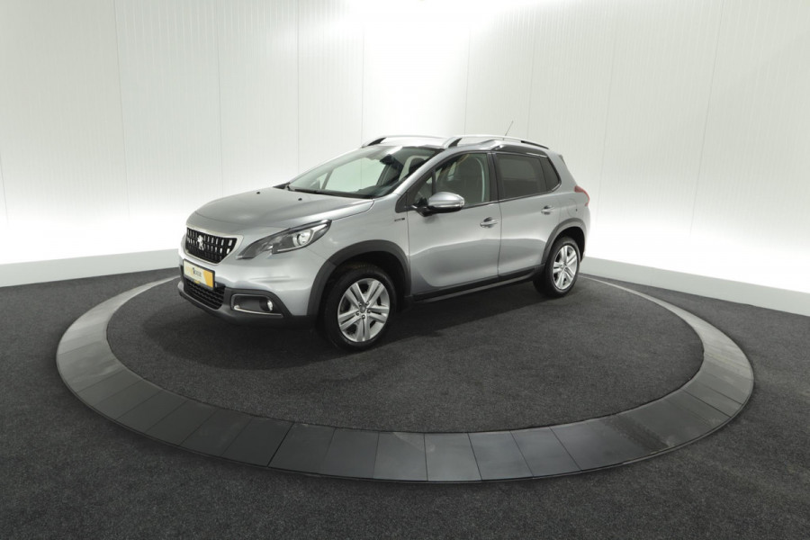 Peugeot 2008 PureTech 82 Signature | Navigatie | Parkeersensoren | Apple Carplay