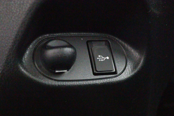 Toyota Yaris 1.5 Hybrid Active | Navigatie | Cruise Control | Camera |