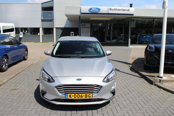 Ford Focus 1.5 EcoBoost Titanium Business 150pk | Winterpack | Trekhaak | Keyless Entry | Climate Controle | 1.500kg Trekgewicht