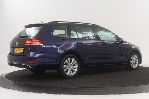 Volkswagen Golf 1.0 TSI Comfortline | Adaptive cruise | Carplay | Navigatie | Climate control | PDC | Bluetooth | Regen-/lichtsensor