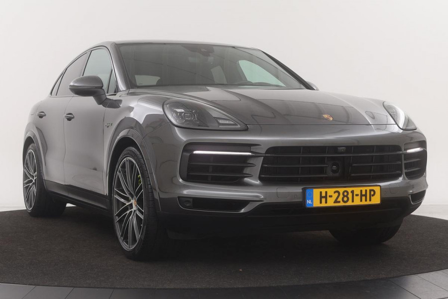 Porsche Cayenne 3.0 E-Hybrid | Adaptive cruise | Panoramadak | Head-Up | Bose | 360 camera | Leder | Carplay | Stoel & stuurverwarming | Navigatie | DAB | Memory | Keyless | Soft-Close