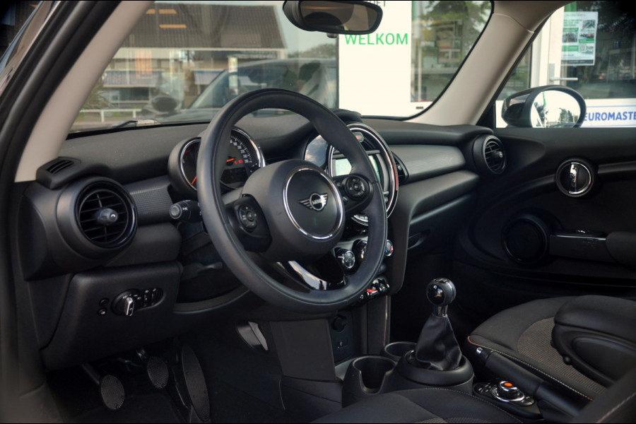 MINI Mini 1.5 Cooper | Navigatie | Apple Carplay | Nette auto!