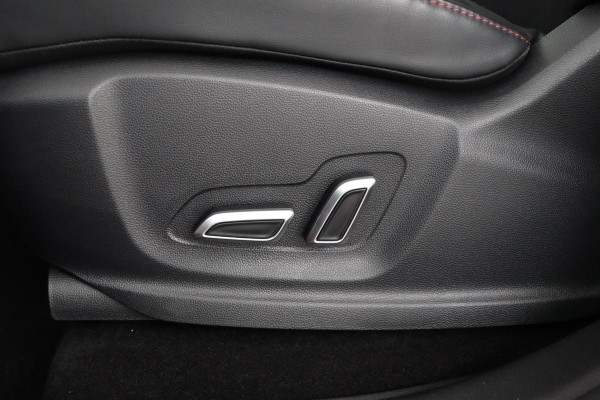 MG EHS 1.5 TGDI Luxury PHEV | Panoramadak | Leder | 360 camera | Adaptive cruise | Carplay | Stoelverwarming | Full LED